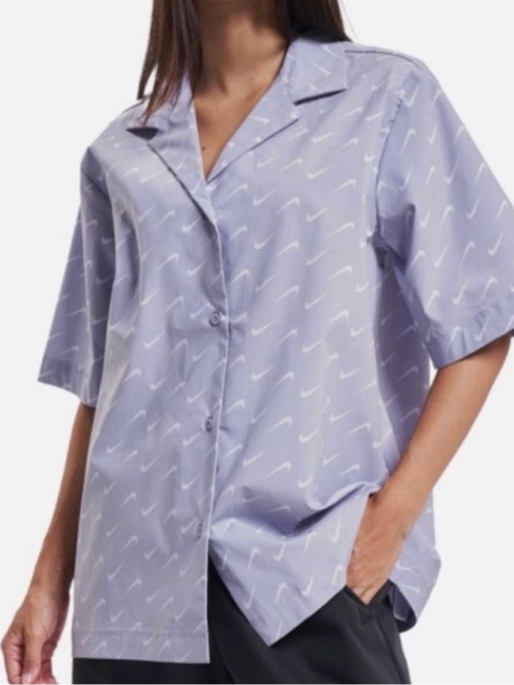 Nike Sportswear Everyday Modern Women's Woven Short-Sleeve Top Size Medium NEW